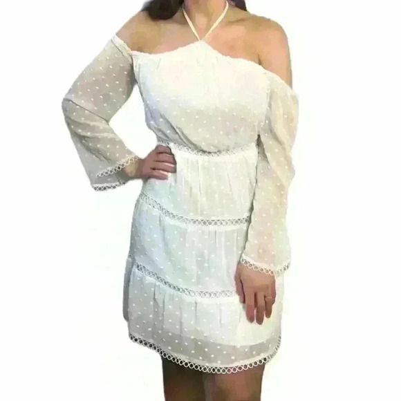 Gianni Bini Dresses & Skirts - Gianni Bini White Off shoulder Dress